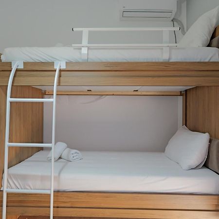 Hotel Holiday Sarandë Eksteriør billede
