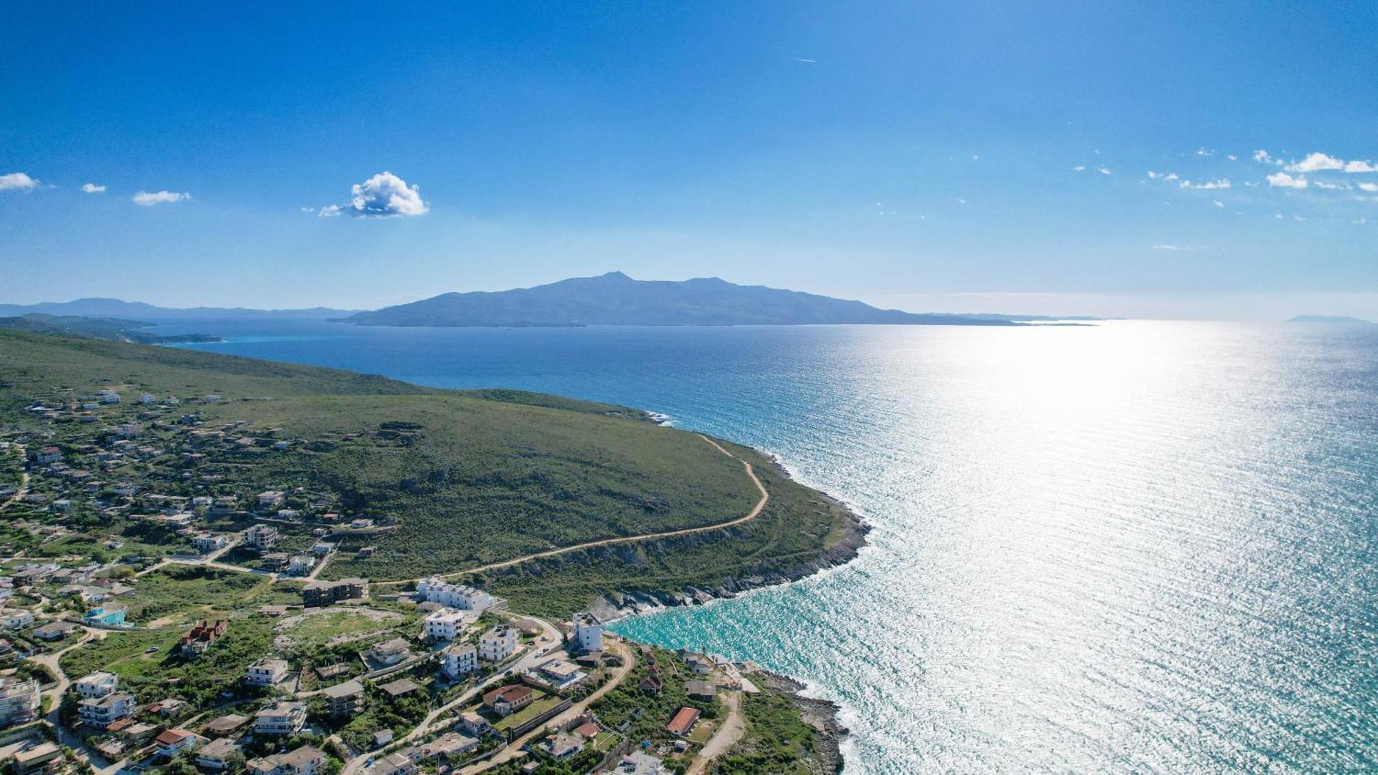 Hotel Holiday Sarandë Eksteriør billede